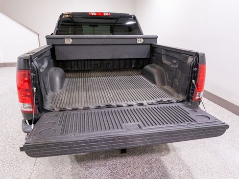 Used 2012 GMC Sierra 1500 SLE w/ Power Tech Package image 9