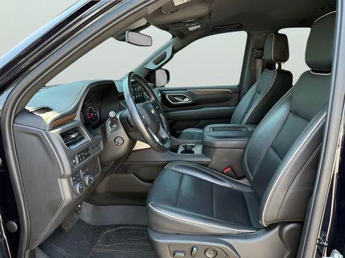 Used 2021 Chevrolet Tahoe Premier AWD/4WD image 14