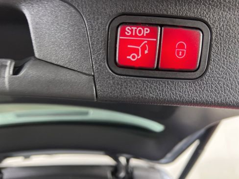 Certified 2025 Mercedes-Benz GLE 350 GLE 350 image 40