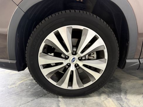 Used 2019 Subaru Ascent Limited w/ Popular Package #3 AWD/4WD image 27