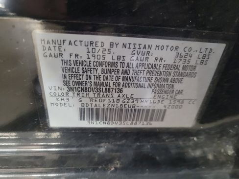 Used 2025 Nissan Versa S w/ Trunk Package FWD image 33