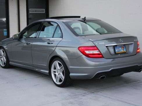 Used 2013 Mercedes-Benz C 300 Sport image 10