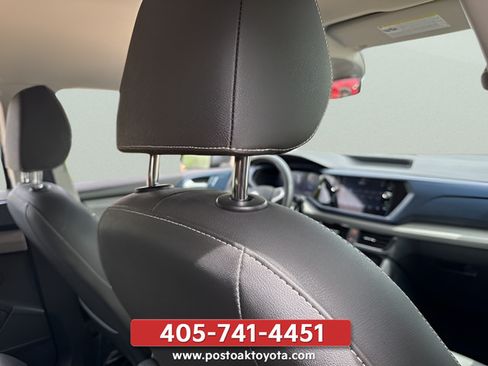 Used 2024 Volkswagen Taos SE FWD image 31