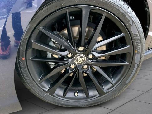 Used 2022 Toyota Camry XSE image 10