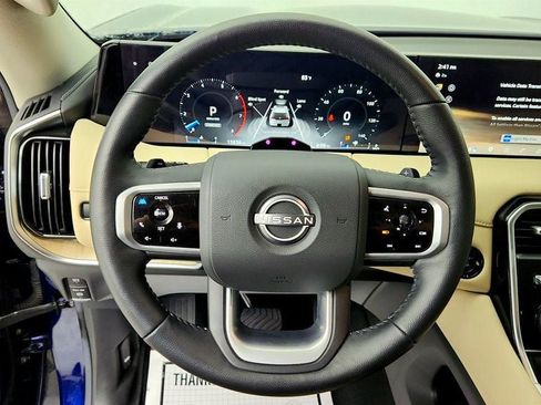 Used 2025 Nissan Armada Platinum AWD/4WD image 13