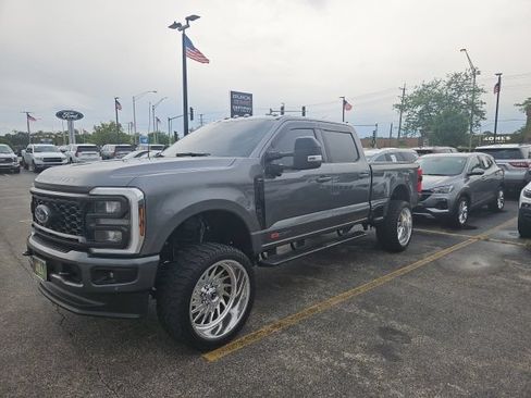 Used 2024 Ford F250 Lariat w/ Lariat Ultimate Package AWD/4WD image 10
