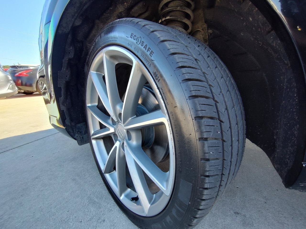 Used 2018 Audi Q3 2.0T Premium Plus FWD image 48