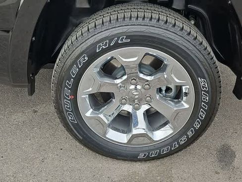 New 2026 RAM 1500 Big Horn AWD/4WD image 14