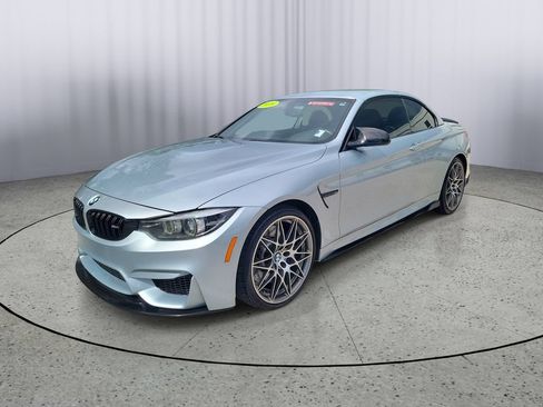 Used 2018 BMW M4 Convertible RWD image 5
