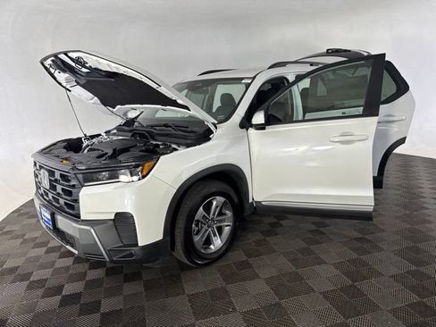 Certified 2026 Honda Pilot EX-L image 12