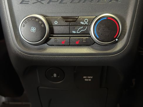 Used 2025 Ford Explorer ST w/ Sun And Sound Package AWD/4WD image 13