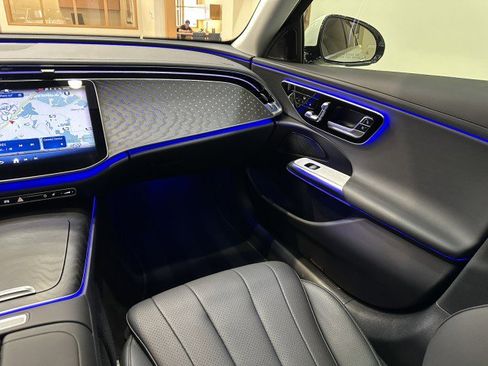 Used 2025 Mercedes-Benz E 350 Sedan w/ Winter Package image 12