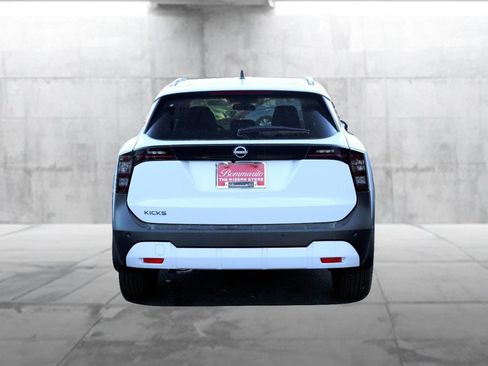 New 2026 Nissan Kicks SV image 6