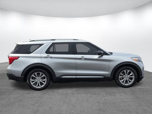 Certified 2020 Ford Explorer Limited RWD image 3