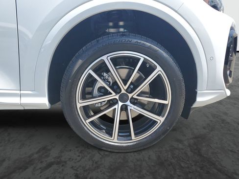 New 2026 Audi Q5 Premium Plus AWD/4WD image 6