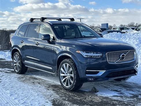 Used 2023 Volvo XC90 B6 Plus w/ Protection Package Premier image 22