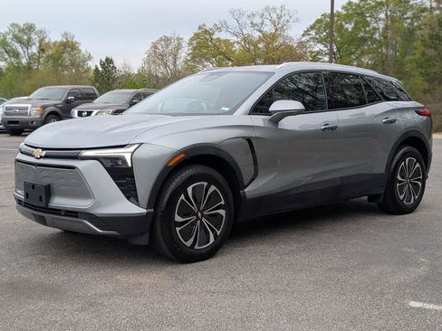 Used 2024 Chevrolet Blazer EV LT AWD/4WD image 5