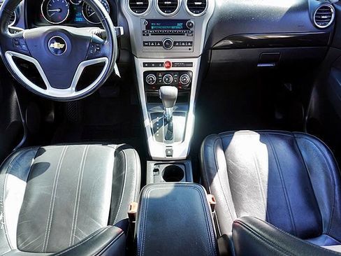 Used 2013 Chevrolet Captiva Sport LTZ image 22