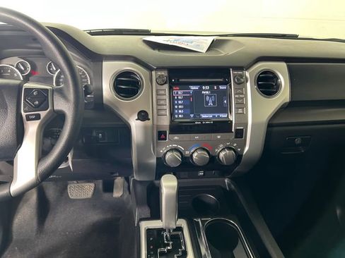 Used 2016 Toyota Tundra SR5 w/ SR5 Upgrade Package RWD image 17