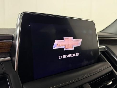 Used 2021 Chevrolet Tahoe Premier w/ Premium Package RWD image 21