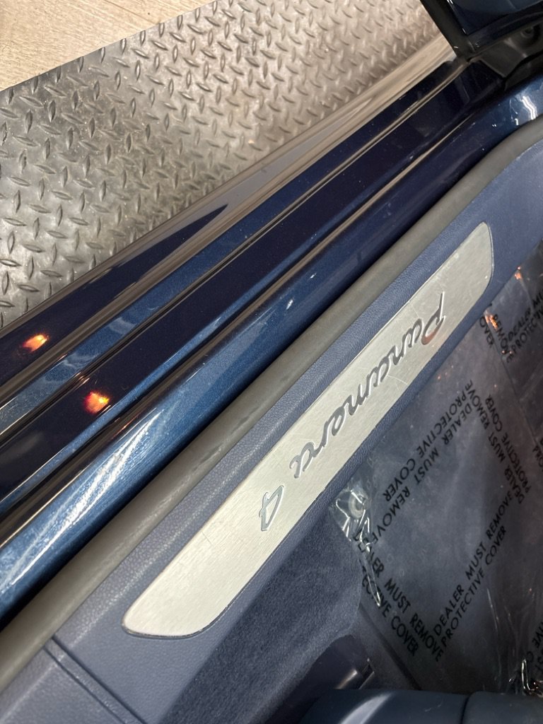 Used 2012 Porsche Panamera image 18