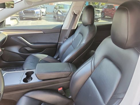 Used 2021 Tesla Model 3 Standard Range Plus RWD image 12