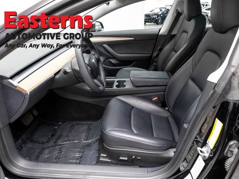 Used 2023 Tesla Model 3 Standard Range RWD image 13