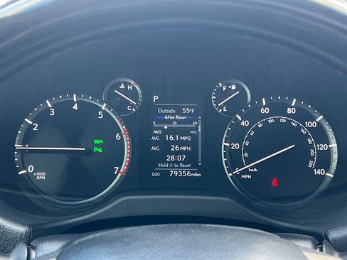 Used 2020 Lexus GX 460 Premium w/ Premium Package AWD/4WD image 25