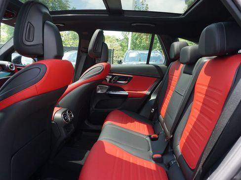 Used 2024 Mercedes-Benz GLC 43 AMG 4MATIC image 21
