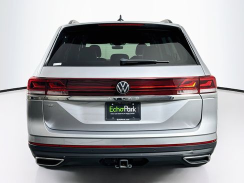 Used 2025 Volkswagen Atlas SE FWD image 7
