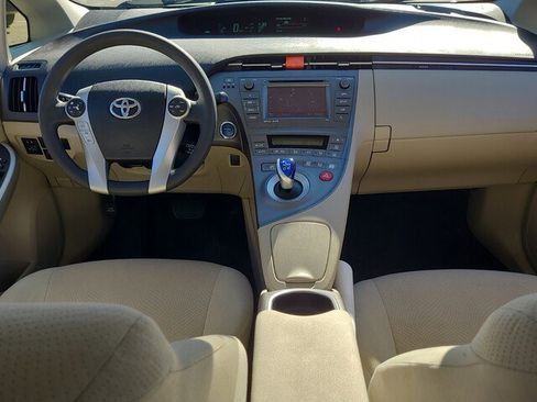Used 2013 Toyota Prius Three image 12