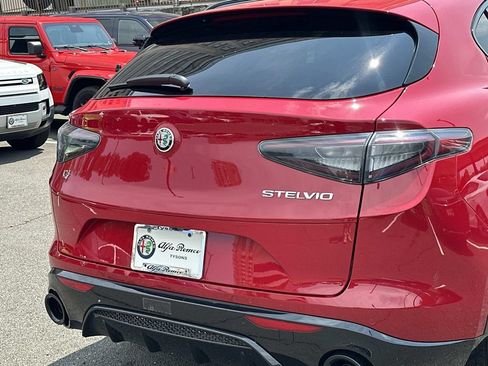 New 2026 Alfa Romeo Stelvio Sprint w/ Convenience Package AWD/4WD image 12