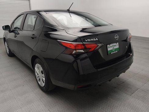 Used 2025 Nissan Versa S FWD image 5