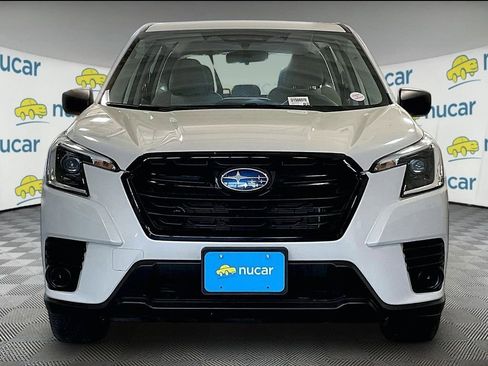 Used 2023 Subaru Forester AWD/4WD image 2