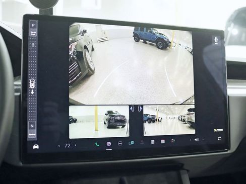 Used 2023 Tesla Model X Plaid image 14