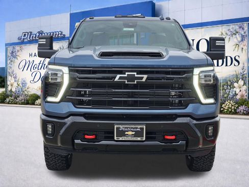 New 2026 Chevrolet Silverado 2500 LTZ w/ LTZ Plus Package AWD/4WD image 6