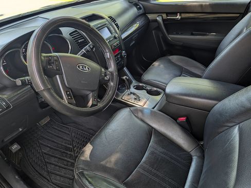 Used 2013 Kia Sorento EX AWD/4WD image 11