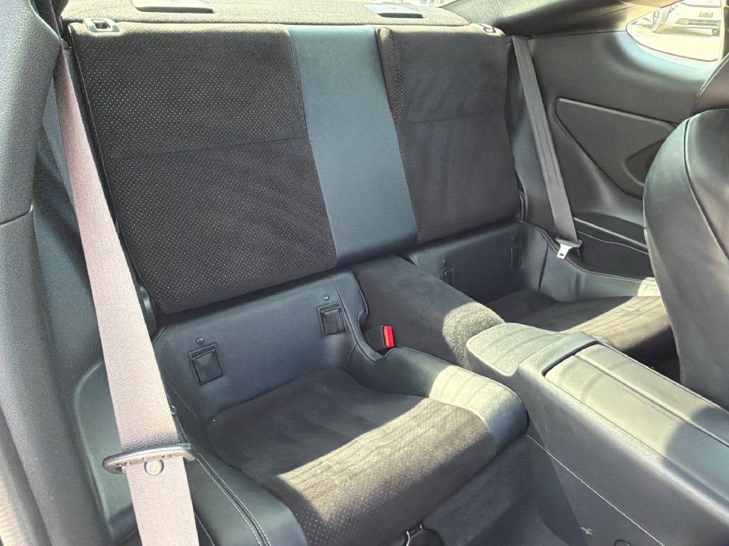 Used 2023 Toyota GR86 Premium w/ ALL Weather Mat Package (TMS) RWD image 15