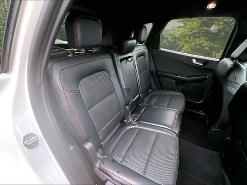 Used 2024 Ford Escape ST-Line w/ Tech Pack #1 AWD/4WD image 27