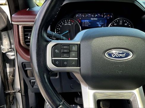 Used 2022 Ford Expedition Limited AWD/4WD image 13