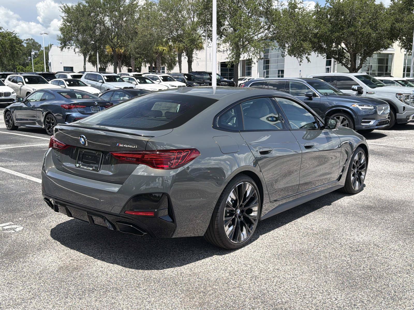 New 2026 BMW M440i w/ Premium Package RWD image 4