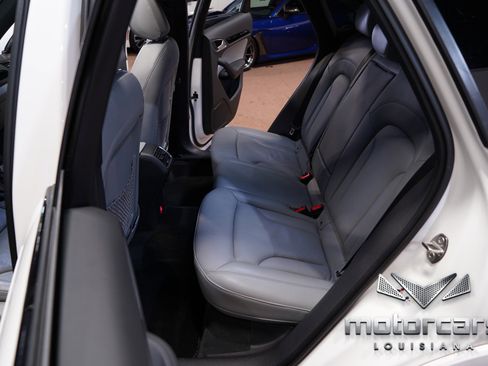 Used 2018 Audi Q3 2.0T Premium Plus w/ S Line Competition Package image 40