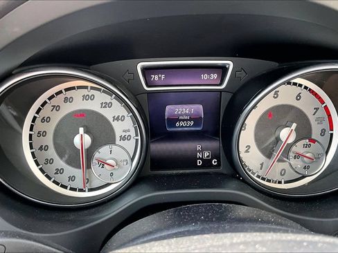 Used 2016 Mercedes-Benz GLA 250 4MATIC image 18