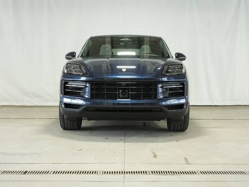New 2026 Porsche Cayenne Coupe AWD/4WD image 10