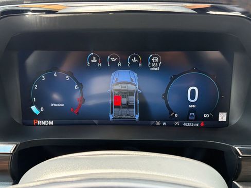 Used 2025 Ford F150 Lariat w/ Equipment Group 501A Mid image 18