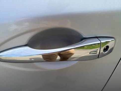 Used 2014 Nissan Altima 2.5 SV FWD image 12