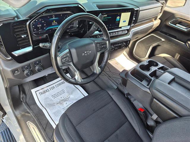 Used 2024 Chevrolet Silverado 1500 RST AWD/4WD image 10