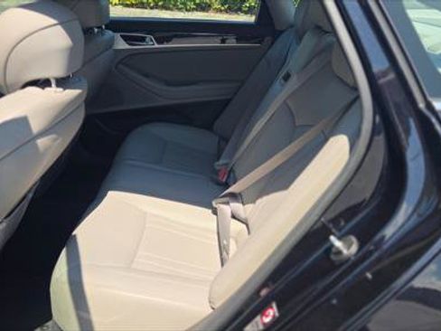Used 2020 Genesis G80 3.8 RWD image 16