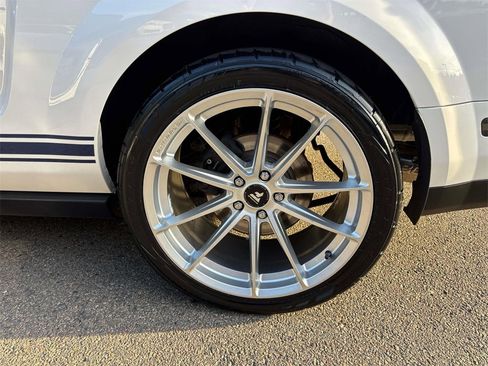 Used 2007 Ford Mustang Shelby GT500 image 27