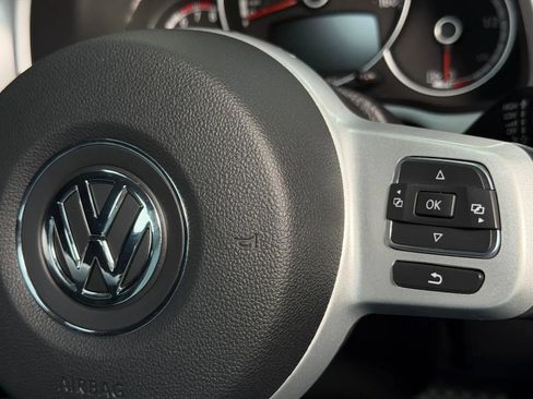 Used 2013 Volkswagen Beetle 2.5 FWD image 26